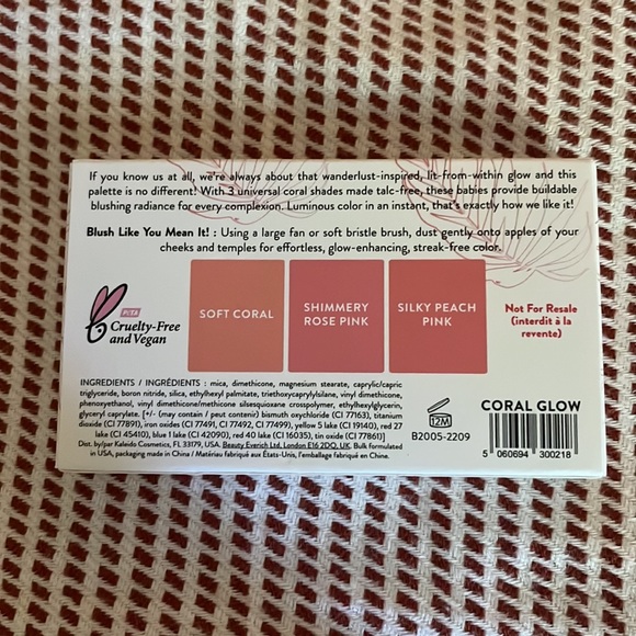 Kaleido Blush Pallette (Never Opened) - Picture 2 of 5